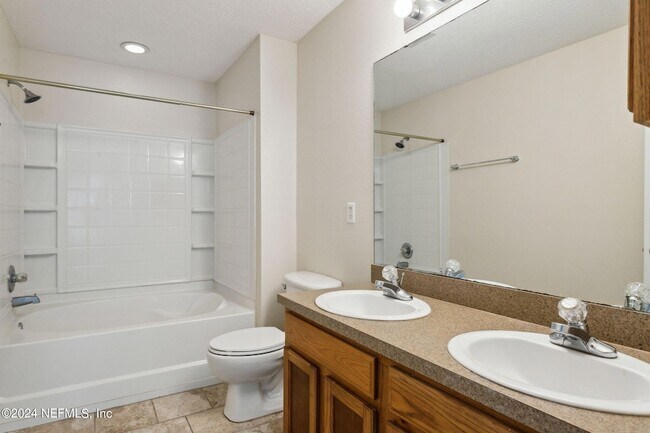 Building Photo - 785 Oakleaf Plantation Pkwy