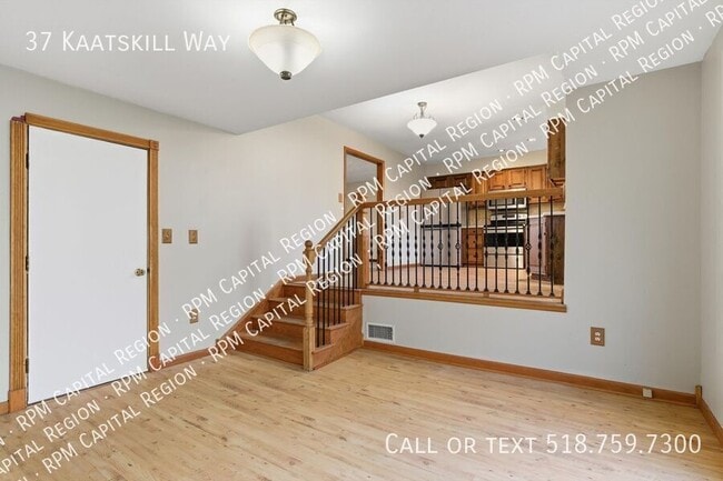 Building Photo - 37 Kaatskill Way