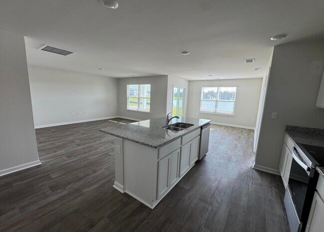 Building Photo - 403 Acosta Cir