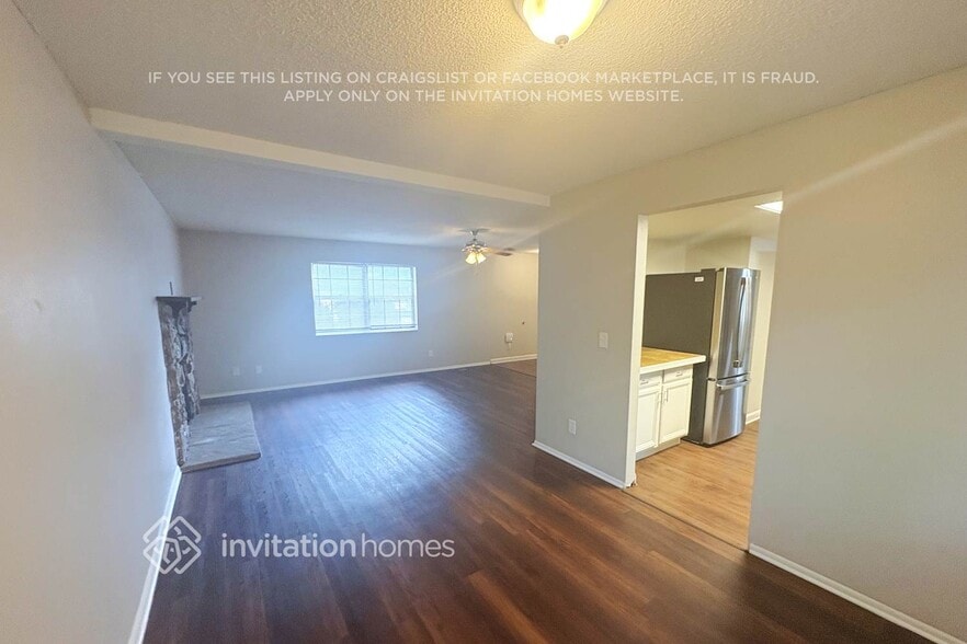 Building Photo - 3233 W 133rd Ave