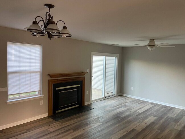 Living Room - 145 Laurel Ct
