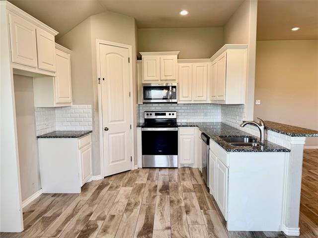 Building Photo - 3325 Arrow Creek Dr