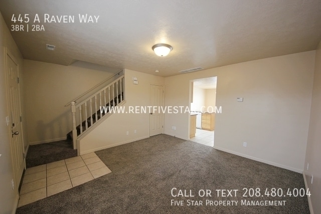 Building Photo - 445 A Raven Way