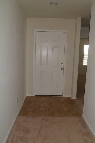 Building Photo - 1508 Abby Creek Dr
