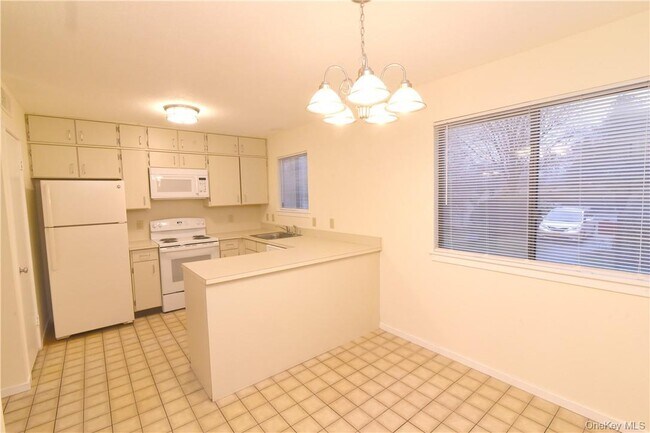 Building Photo - 188 Heritage Hills