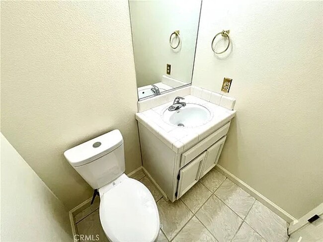 Building Photo - Spacious 4-Bedroom Home in Desirable North...