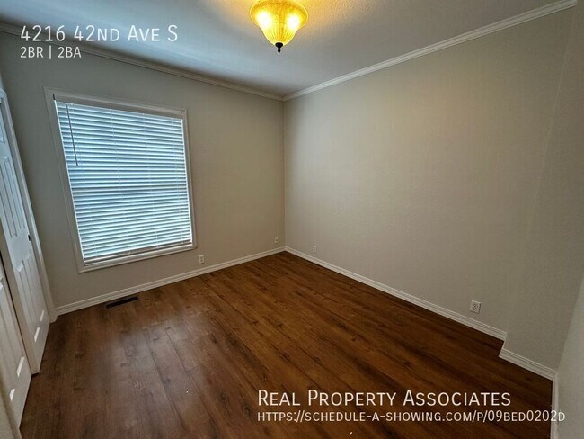 Building Photo - 4216 42nd Ave S