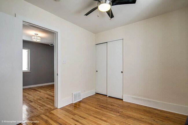 Building Photo - Historic Highlands Gem: Modern Comforts in a Sought-After Neighborhood!