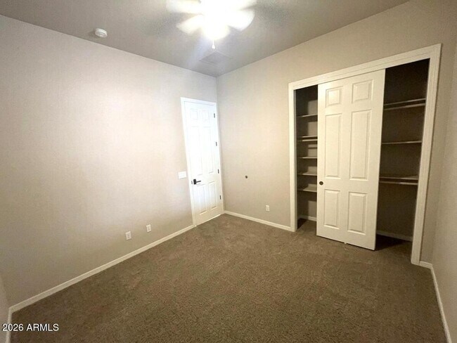 Building Photo - 14366 W Cypress St