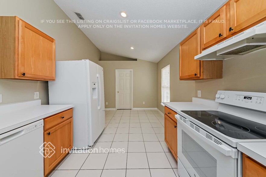 Building Photo - 4508 Stable Dr