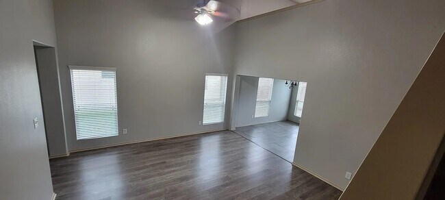 Building Photo - 5518 Rustling Gates Ln