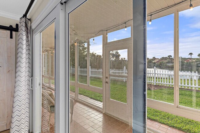 Building Photo - 11 Oceanside Dr