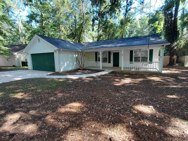 Building Photo - 1667 Folkstone Rd