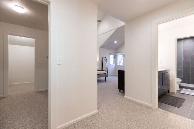 Building Photo - 7430 S Wasatch Blvd