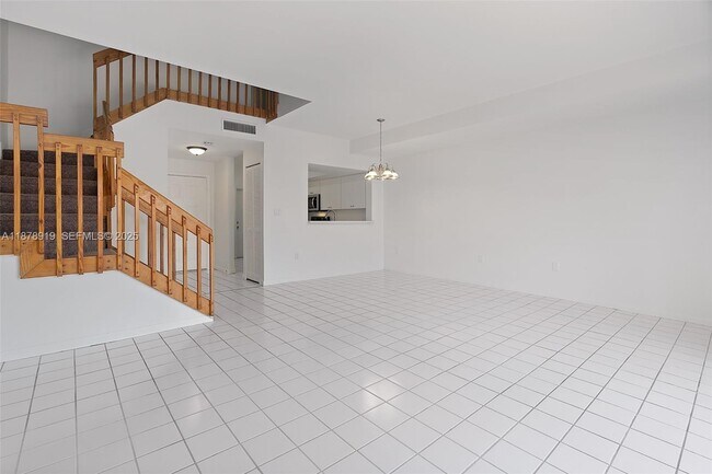 Building Photo - 11828 SW 100th St