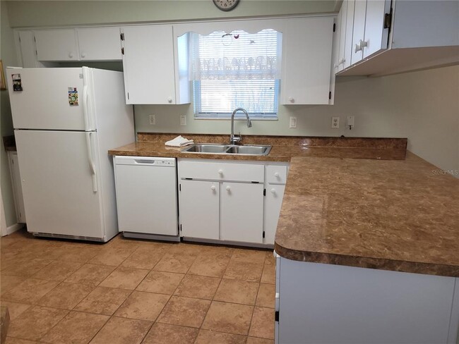 Building Photo - 5634 Austin St