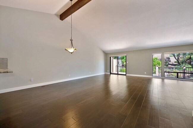 Building Photo - South Auburn Gem! Stylish 2BR Townhome in Quiet, Neighborhood