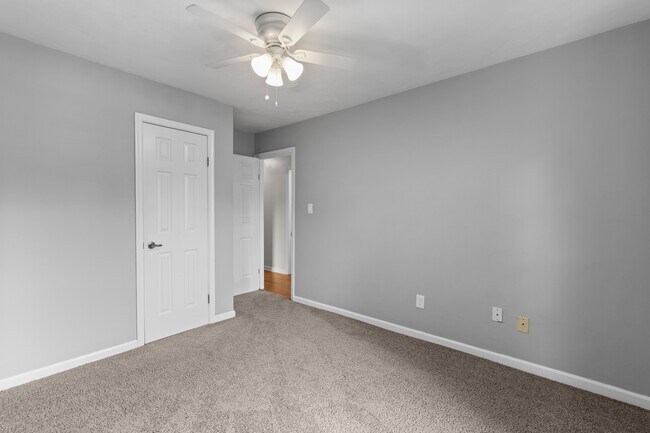 Building Photo - 609 Maxwood Ct