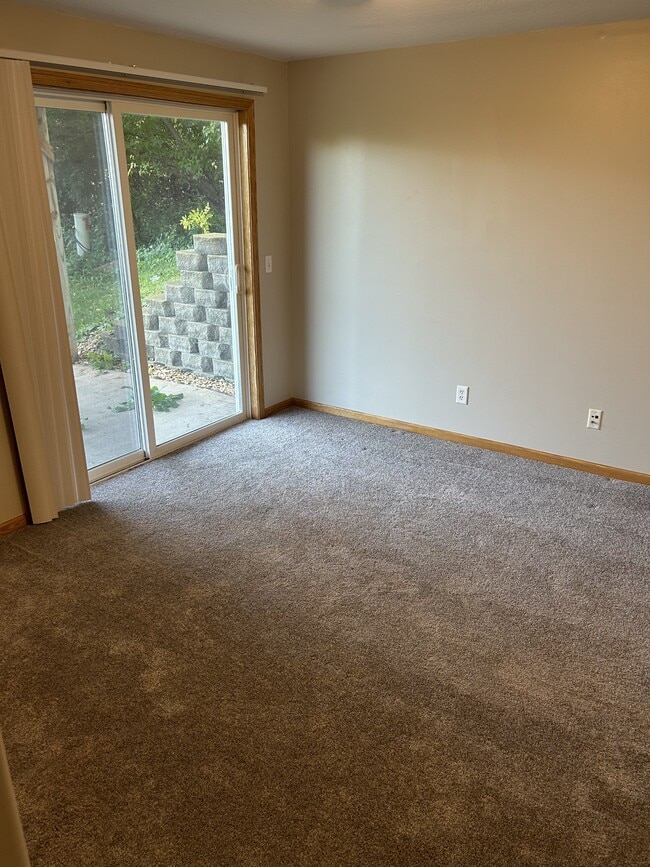 Building Photo - 1035 Petra Ct SW