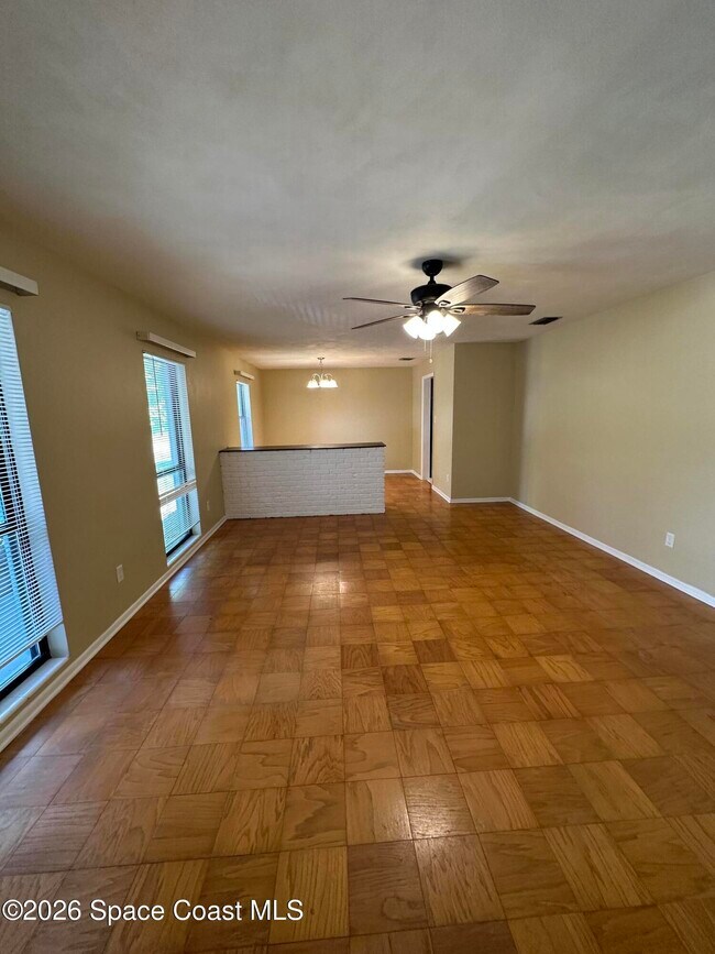 Building Photo - 3535 Nicklaus Dr