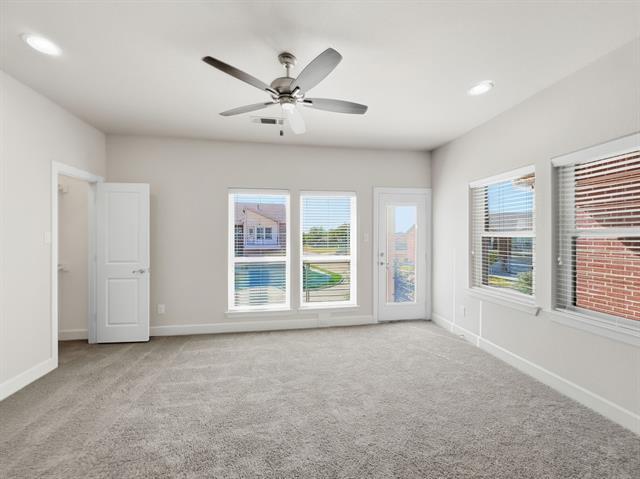 Building Photo - 5704 Woodlands Dr