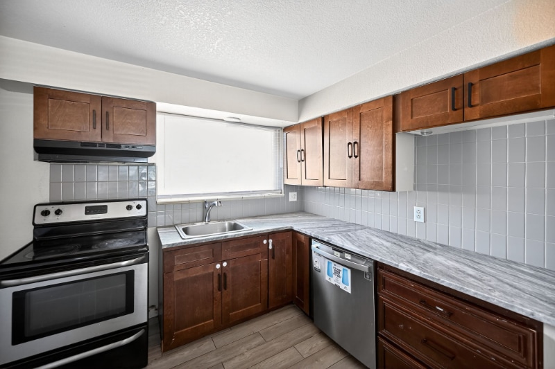 Building Photo - 1341 Xanadu St