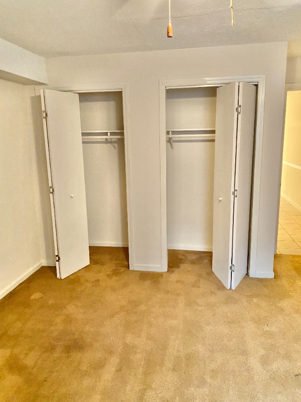 Building Photo - 342 Old Gray Station Rd