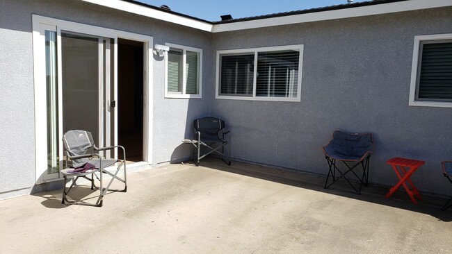 Building Photo - Updated Orcutt Single Story Home W/ RV Access