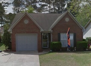 Building Photo - 124 Trunbury Dr