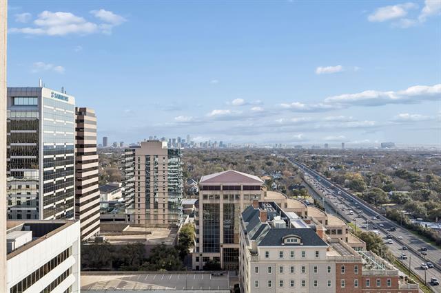 Building Photo - 5909 Luther Ln