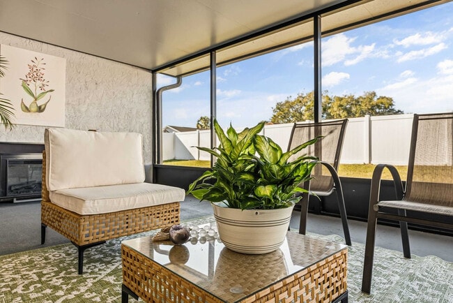 Building Photo - 1040 Hali Ridge Ct