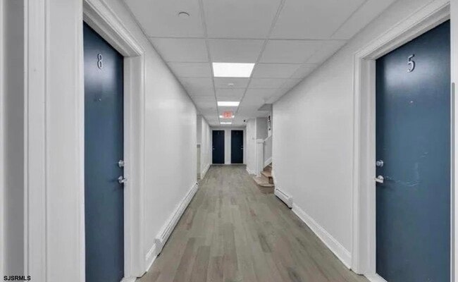 Building Photo - 3939 Ventnor Ave