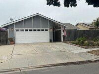 Building Photo - Coming soon!! beautiful spacious 3 bedroom...
