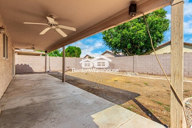 Building Photo - 8622 W Davis Rd