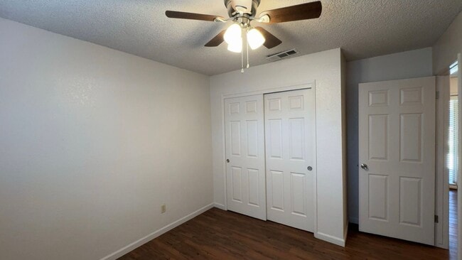 Building Photo - Coming Soon! Nice Apartment Home for Rent!