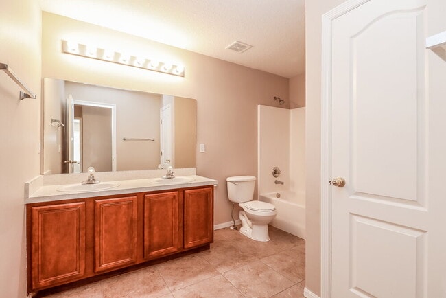 Building Photo - 11128 Rising Mist Blvd