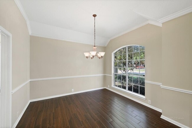 Building Photo - 7211 Bethany Bay Dr