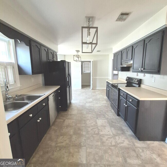 Building Photo - 199 Autumn Trace Ct