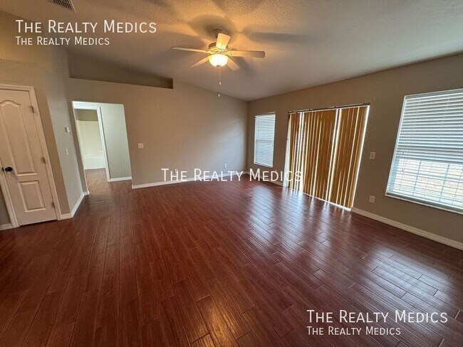 Building Photo - 120 Captain Hook Way