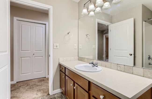 Building Photo - Beautiful 4-Bedroom Home in Prime Beaverton Location – Near Intel & Nike!