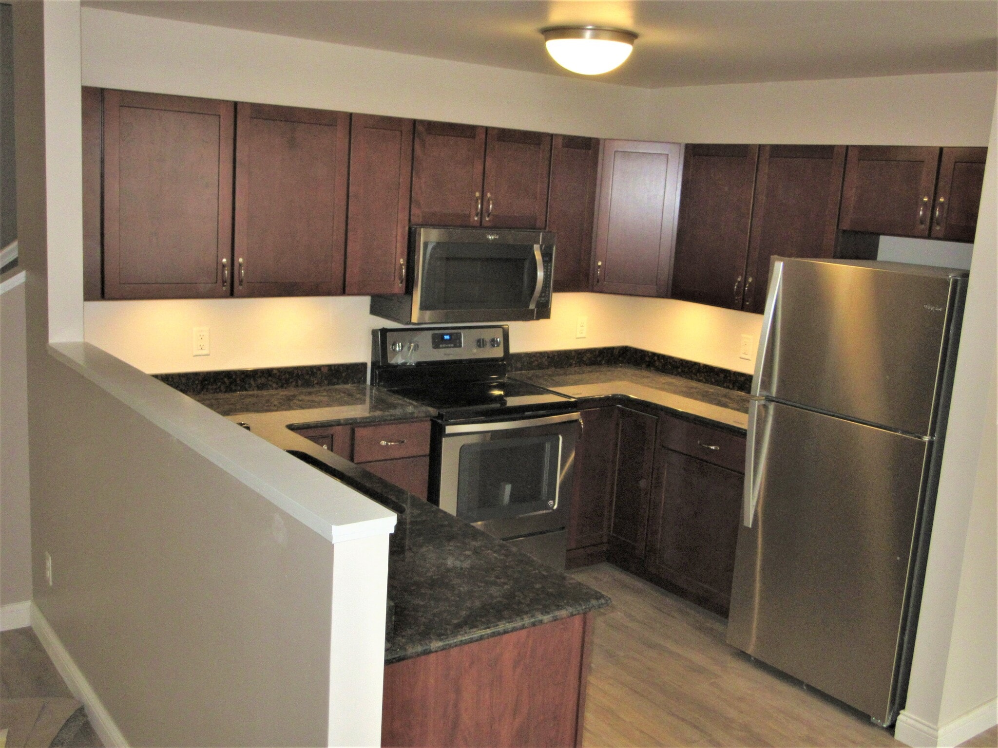 kitchen - 408 W Maple St