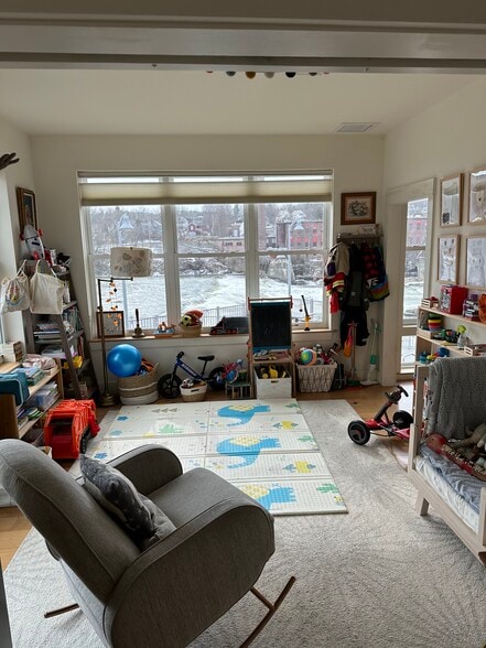 Building Photo - 60 Winooski Falls Way