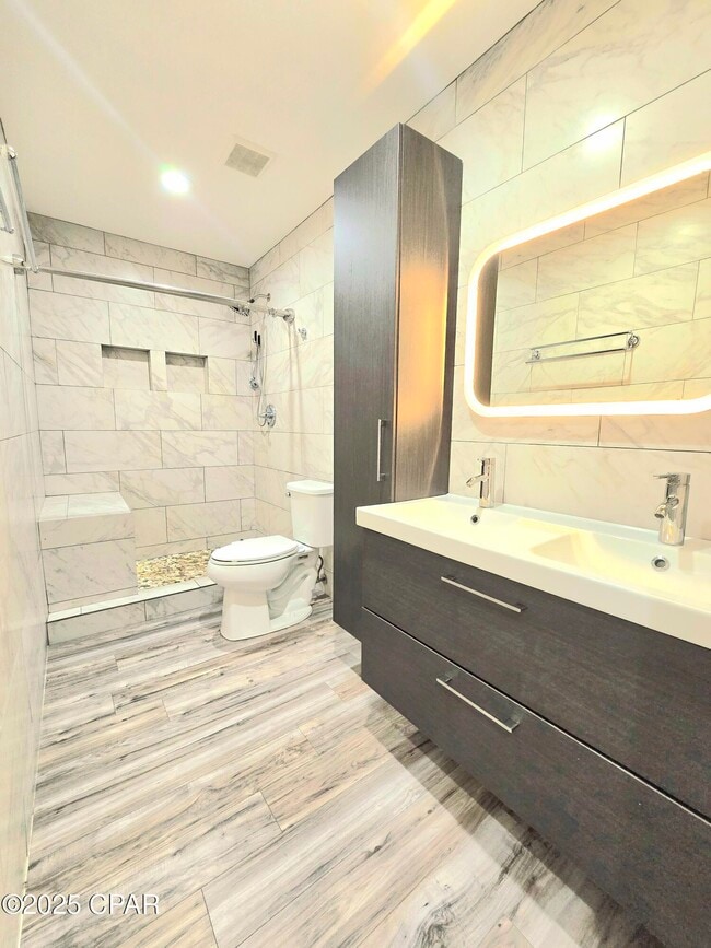 Building Photo - 4312 Brook Forest Dr