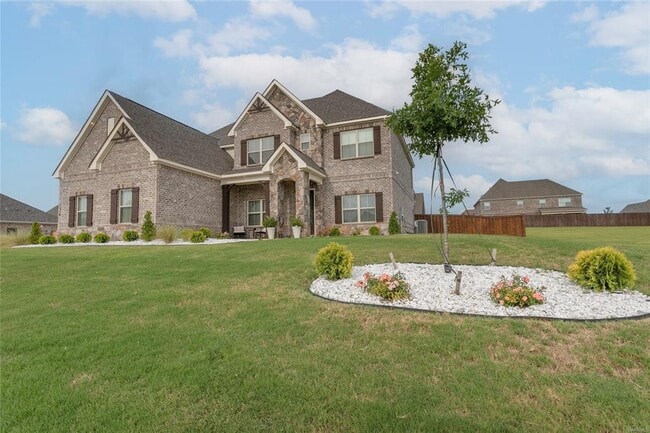 Building Photo - 1250 Charleston Dr
