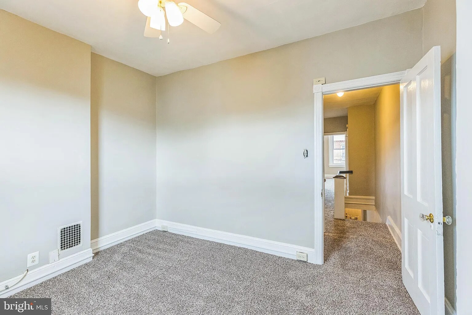 Building Photo - 1528 S 29th St