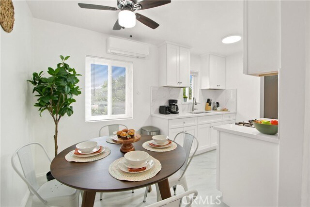 Building Photo - 837 S Sierra Vista Ave