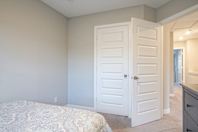 Building Photo - 13775 Boiler Pl