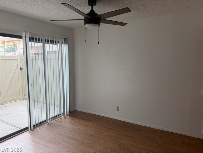 Building Photo - 2119 Pine Breeze Ln