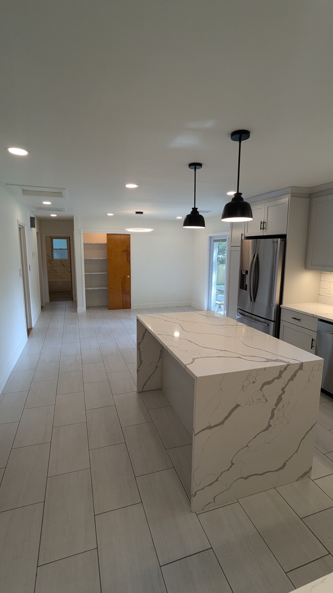 Building Photo - 1220 N Cedar Crest Blvd