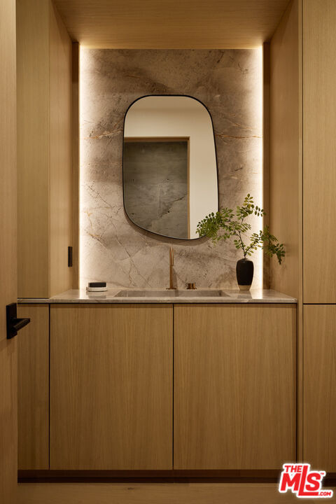 Building Photo - 1149 Linda Flora Dr